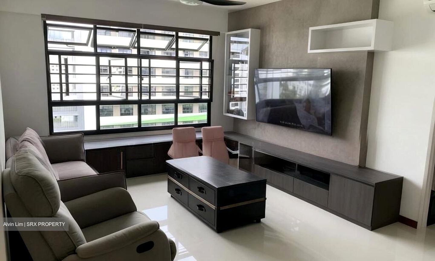 Tampines Street 61 (Tampines), Multi Generation #497368301